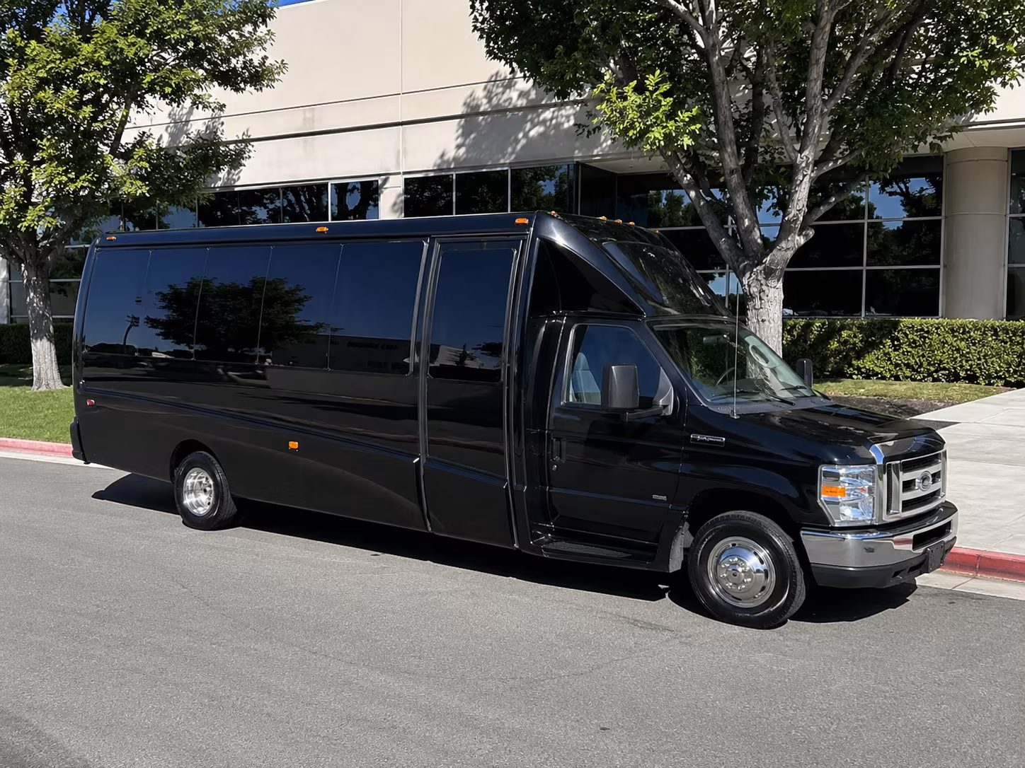 El Monte Prom & Homecoming Transportation group transportation