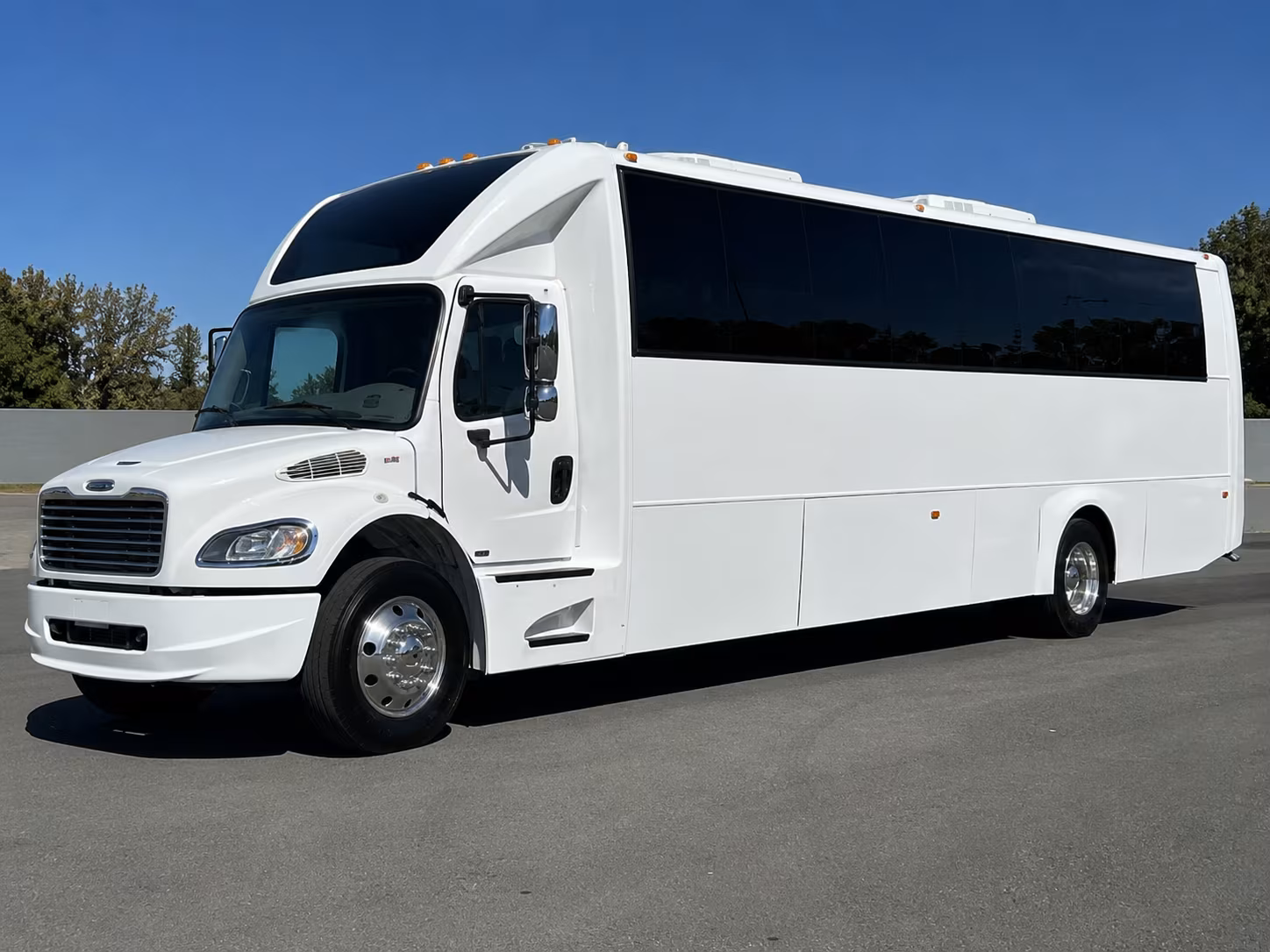 El Monte Winery Tour & Pub Crawl Transportation group transportation