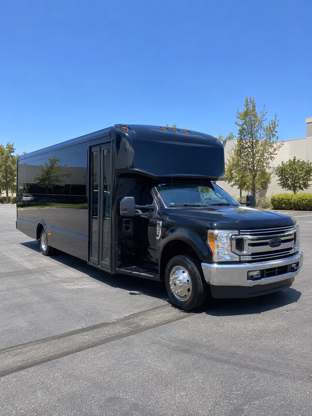 Montebello Winery Tour & Pub Crawl Transportation