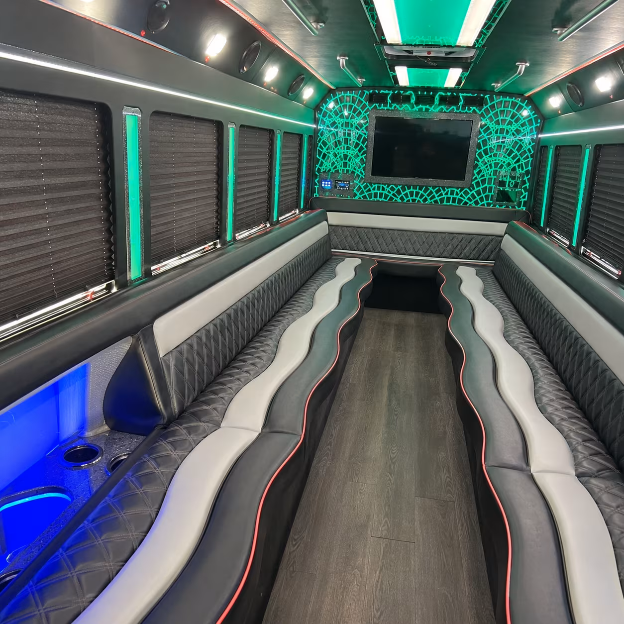 Pasadena Homecoming & Prom Party Bus Rentals
